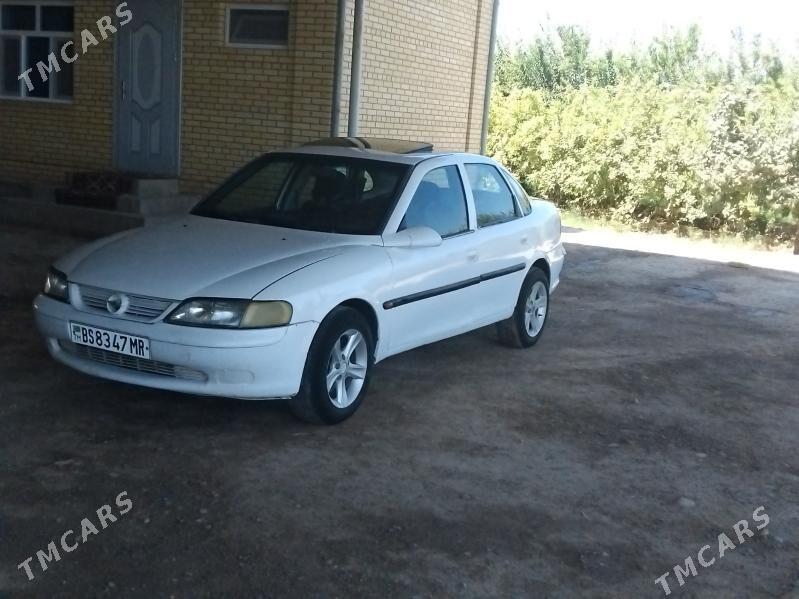Opel Vectra 1996 - 55 000 TMT - Мургап - img 6