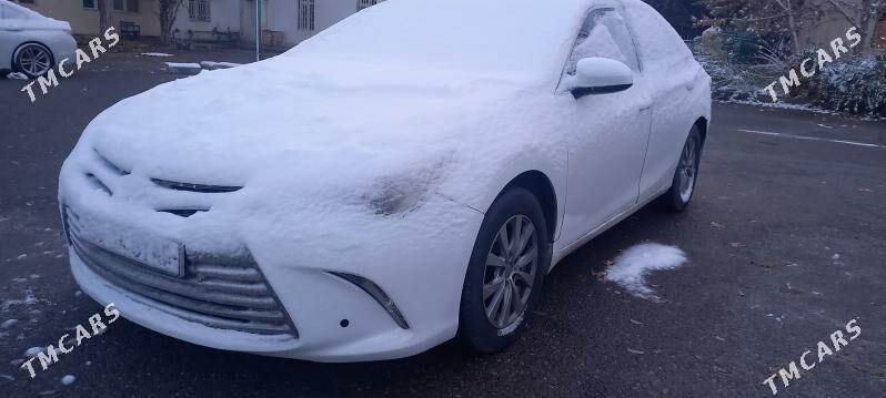 Toyota Camry 2017 - 240 000 TMT - 30 мкр - img 3