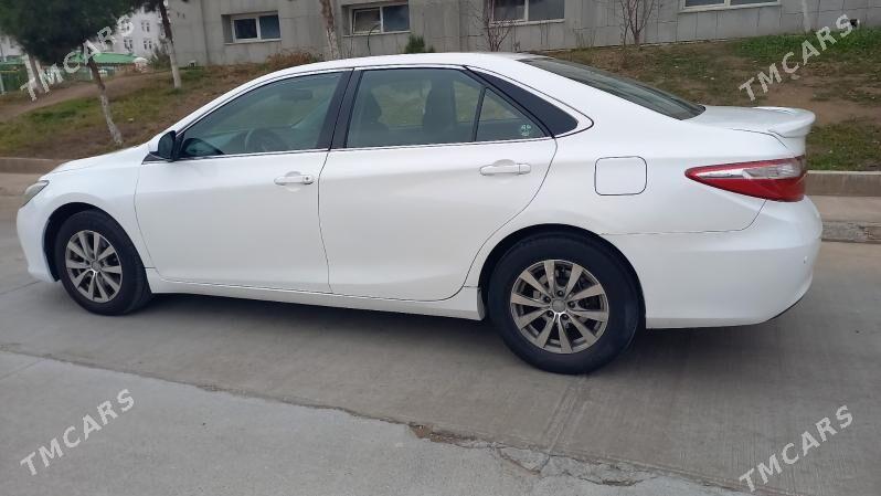 Toyota Camry 2017 - 240 000 TMT - 30 мкр - img 2