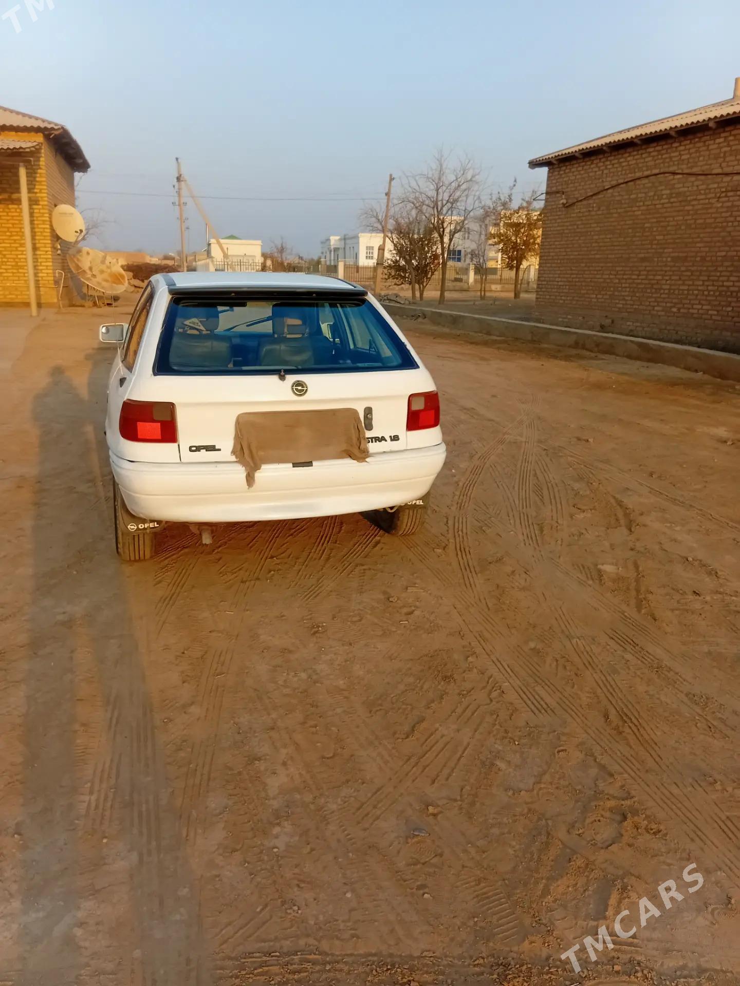 Opel Astra 1992 - 36 000 TMT - Babadaýhan - img 2