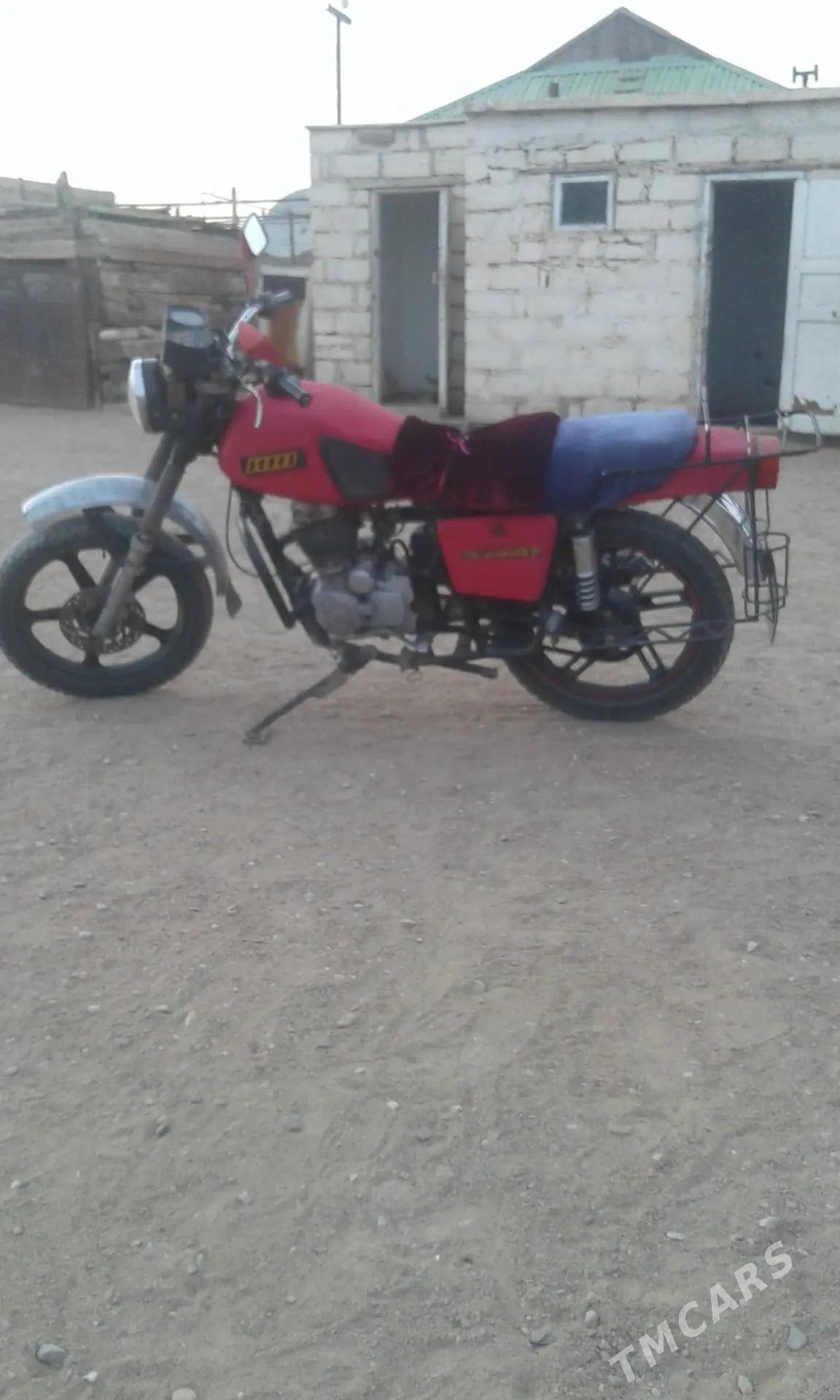 Fekon FK150-8G 2015 - 9 500 TMT - Туркменбаши - img 1