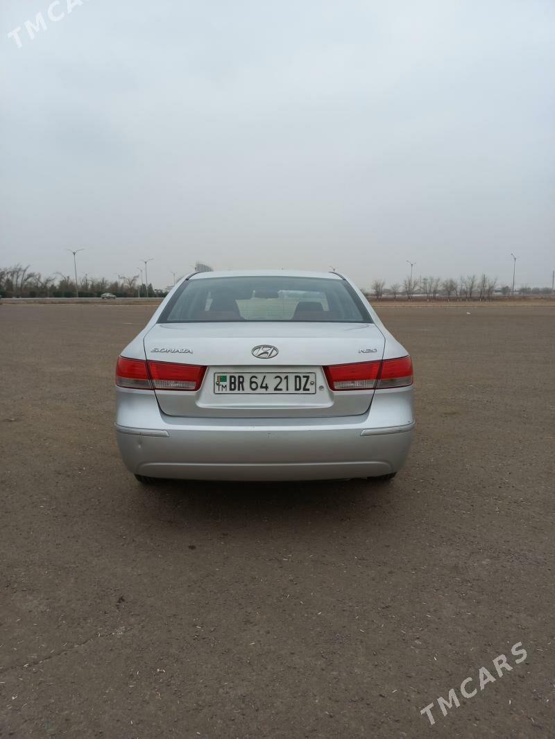 Hyundai Sonata 2010 - 120 000 TMT - Дашогуз - img 3