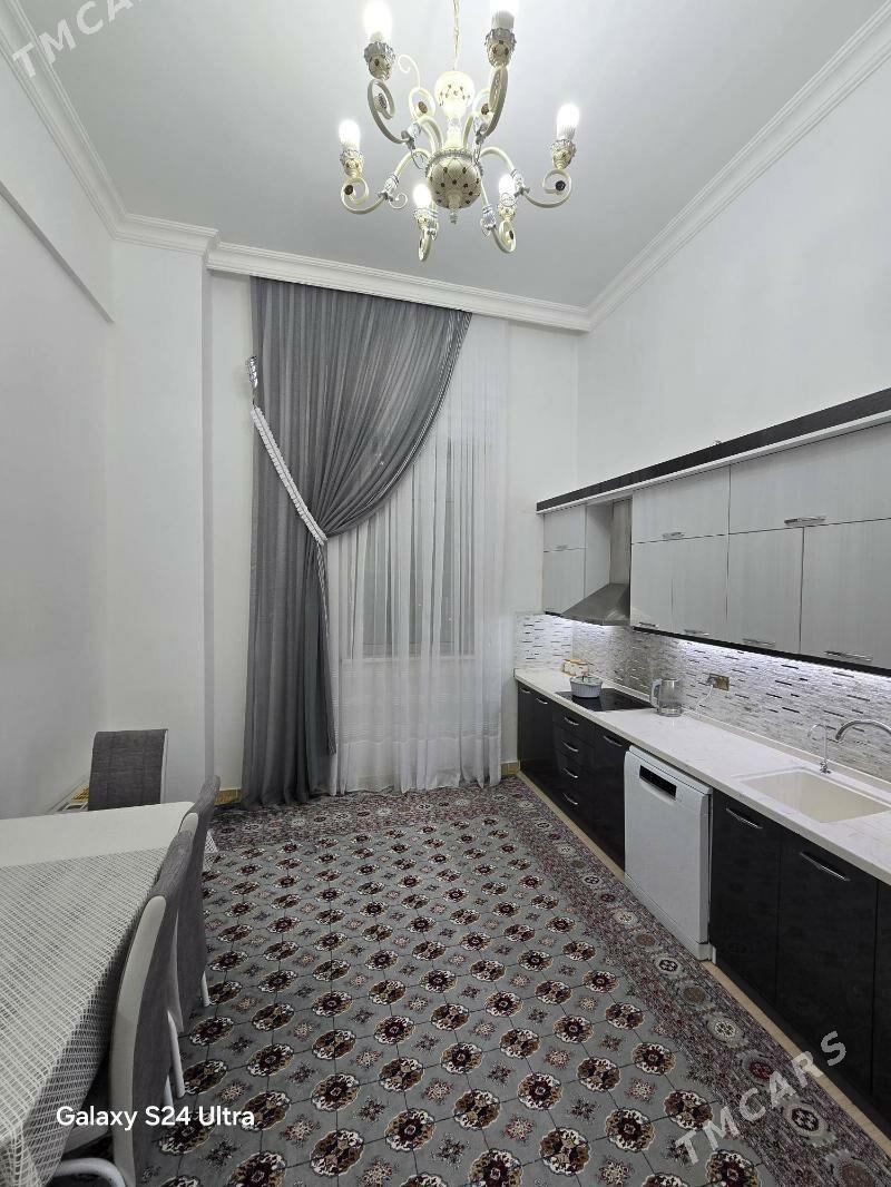 Элитка Подвойская - Podwoýski köç. (Bitarap Türkmenistan şaýoly) - img 9