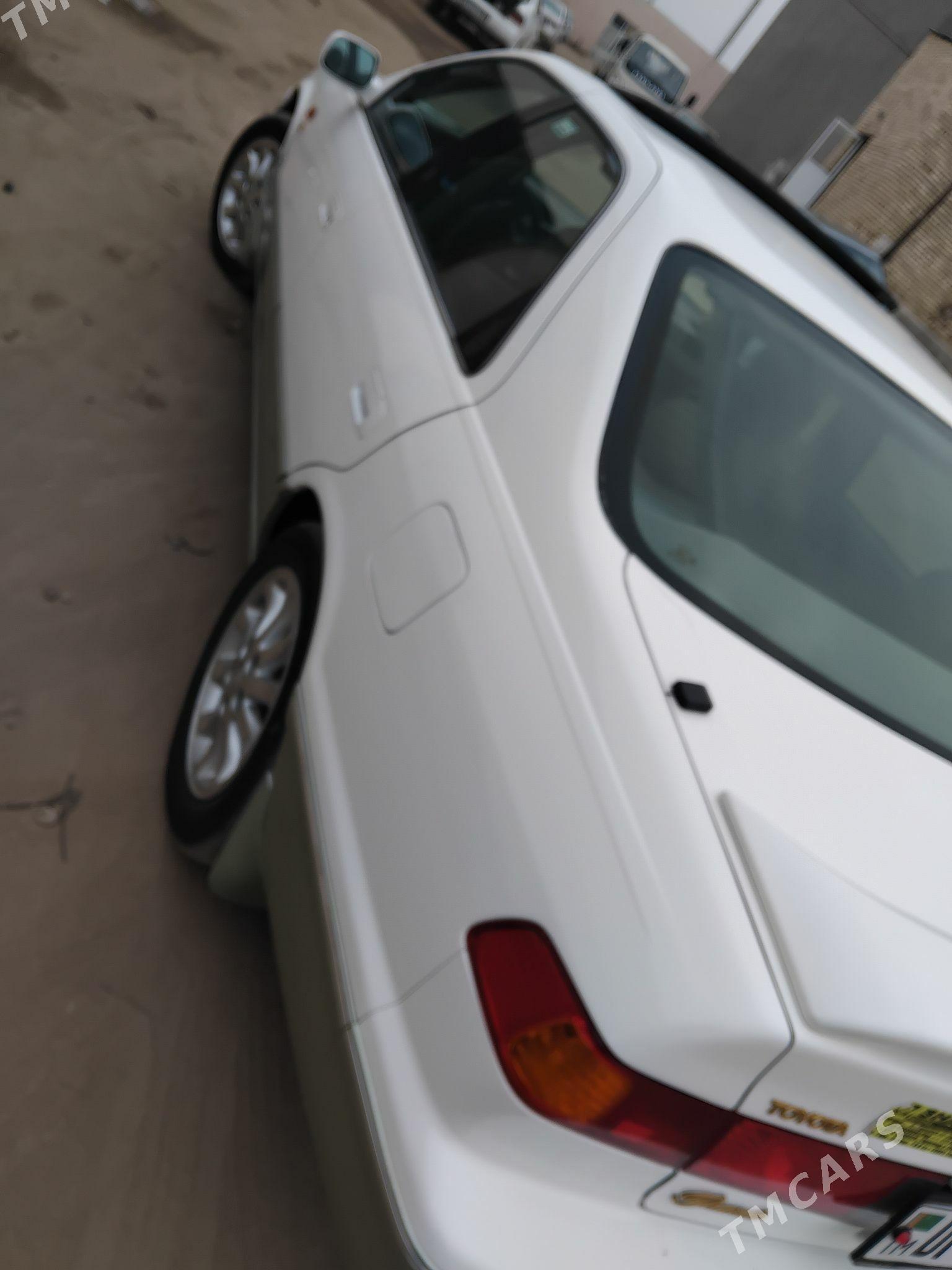 Toyota Camry 1999 - 170 000 TMT - Акдепе - img 1