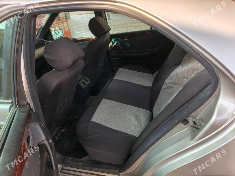 Mercedes-Benz E320 1996 - 70 000 TMT - Мары - img 3