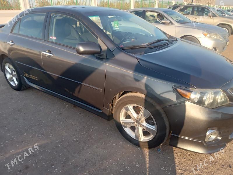 Toyota Corolla 2010 - 156 000 TMT - Дашогуз - img 4
