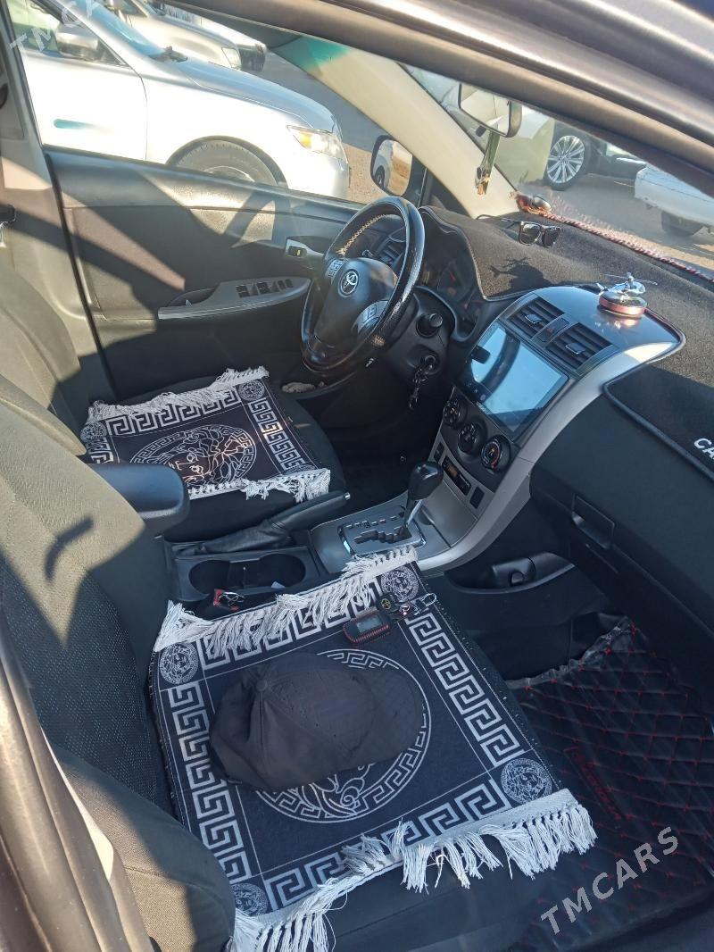 Toyota Corolla 2010 - 156 000 TMT - Дашогуз - img 6