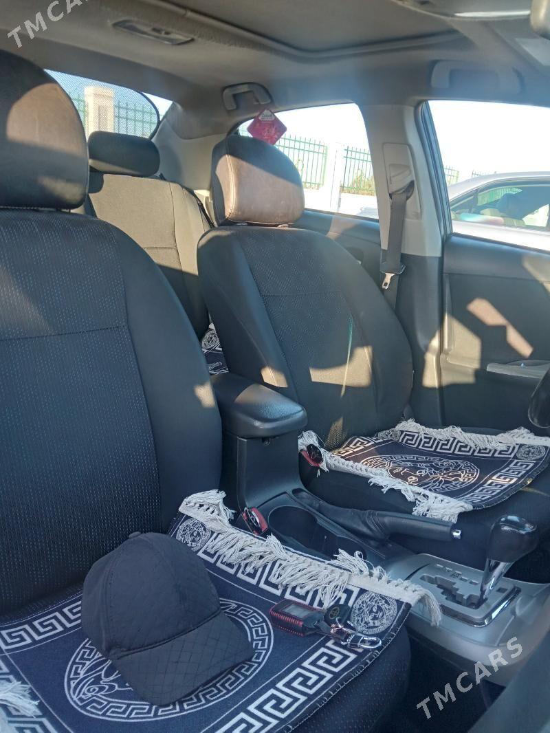 Toyota Corolla 2010 - 156 000 TMT - Дашогуз - img 7