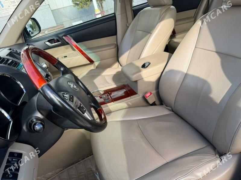 Toyota Highlander 2012 - 373 000 TMT - Ашхабад - img 8