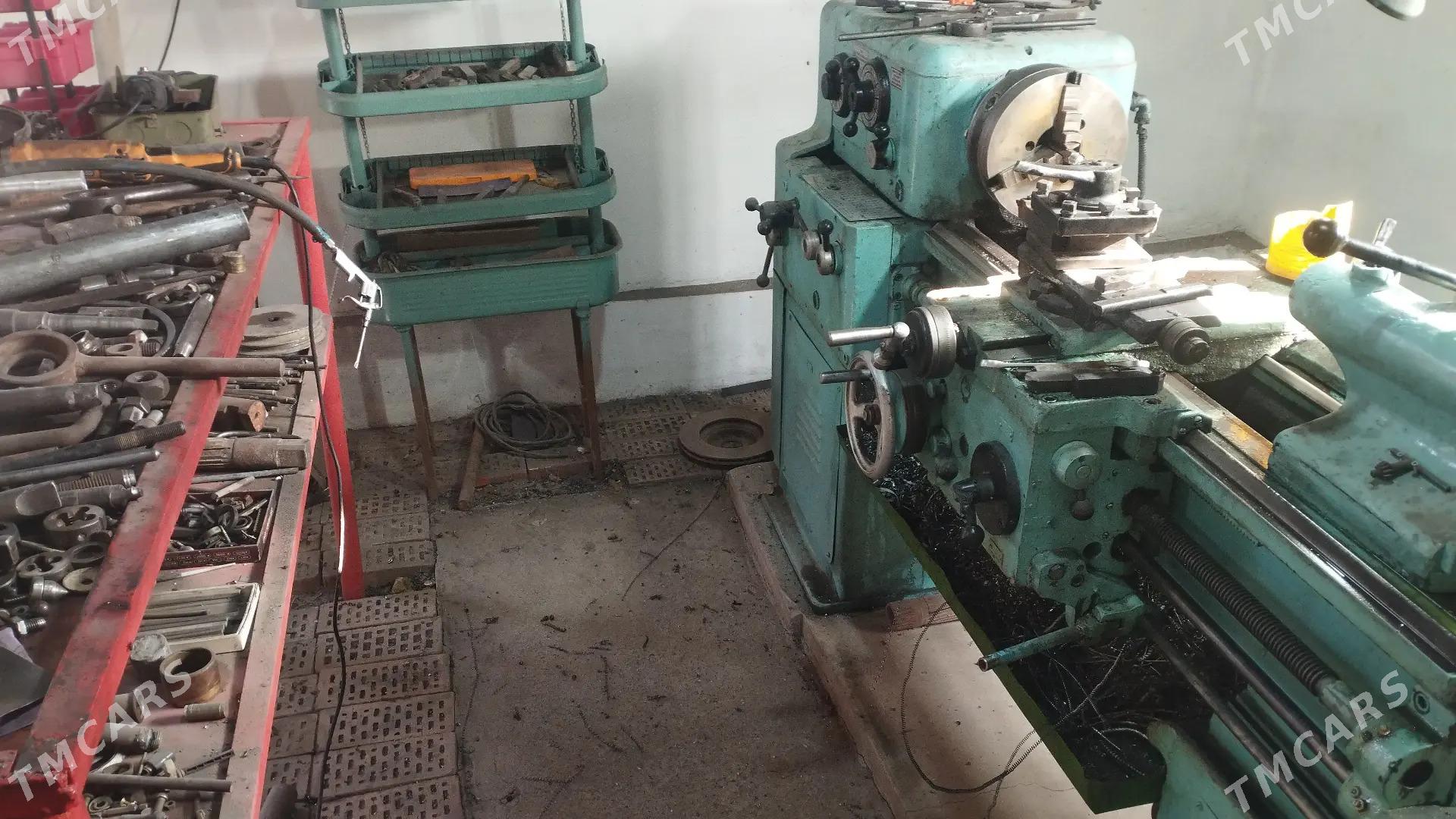 Tokarny seh токарны сех - Halaç - img 1