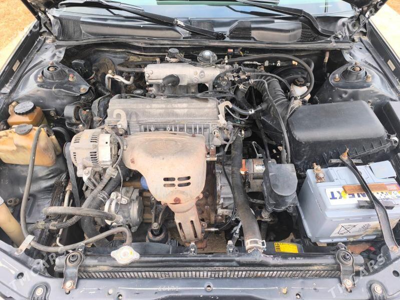 Toyota Camry 2000 - 165 000 TMT - Кёнеургенч - img 8