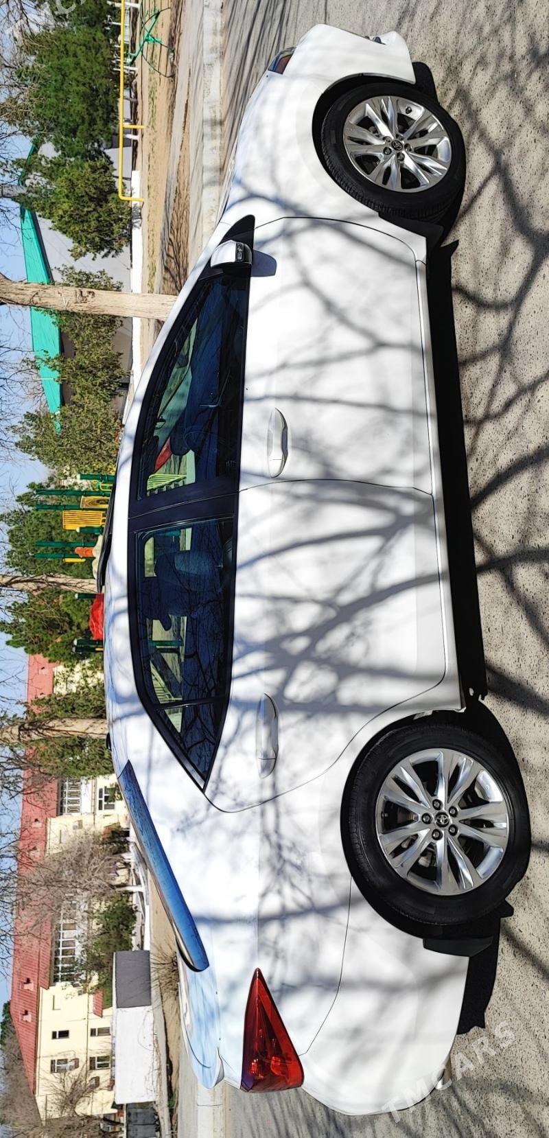 Toyota Corolla 2018 - 225 000 TMT - Ашхабад - img 4