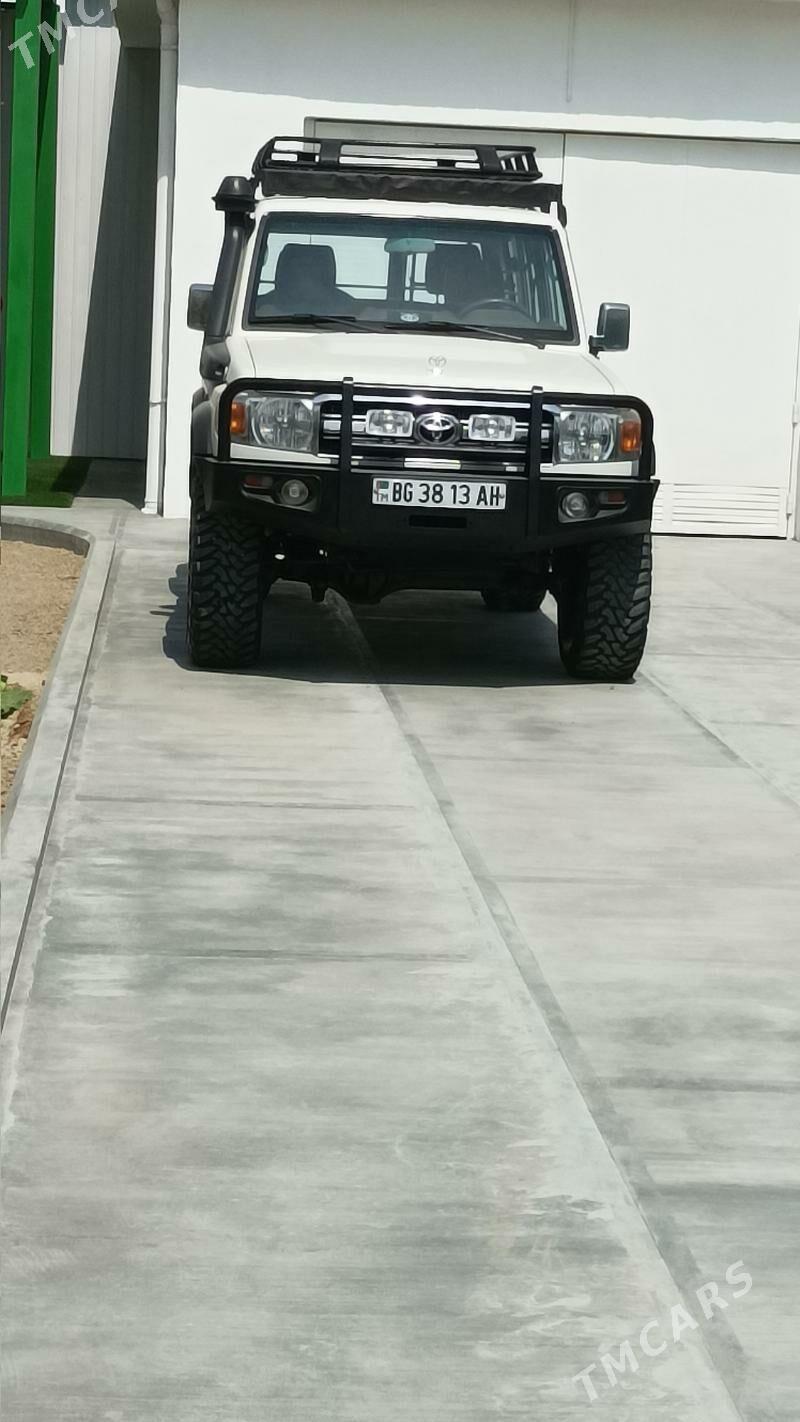 Toyota Land Cruiser 2010 - 470 000 TMT - Анев - img 7