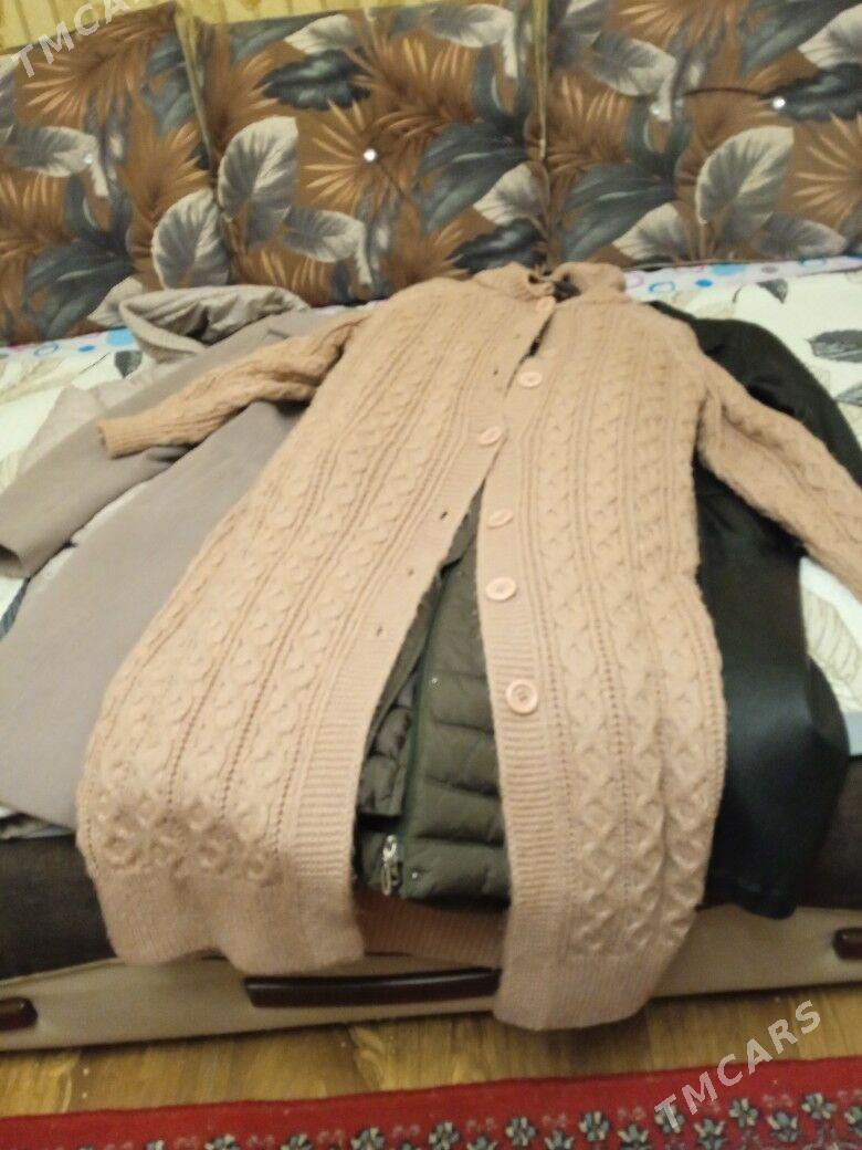 куртка - Бузмеин - img 3