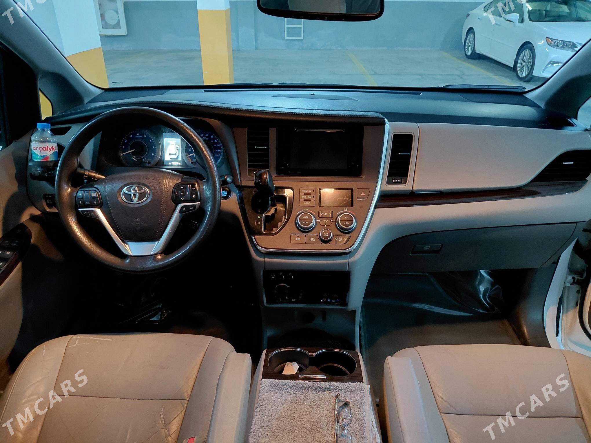 Toyota Sienna 2019 - 470 000 TMT - Нефтегаз (ул. Андалиб-Юбилейная) - img 7