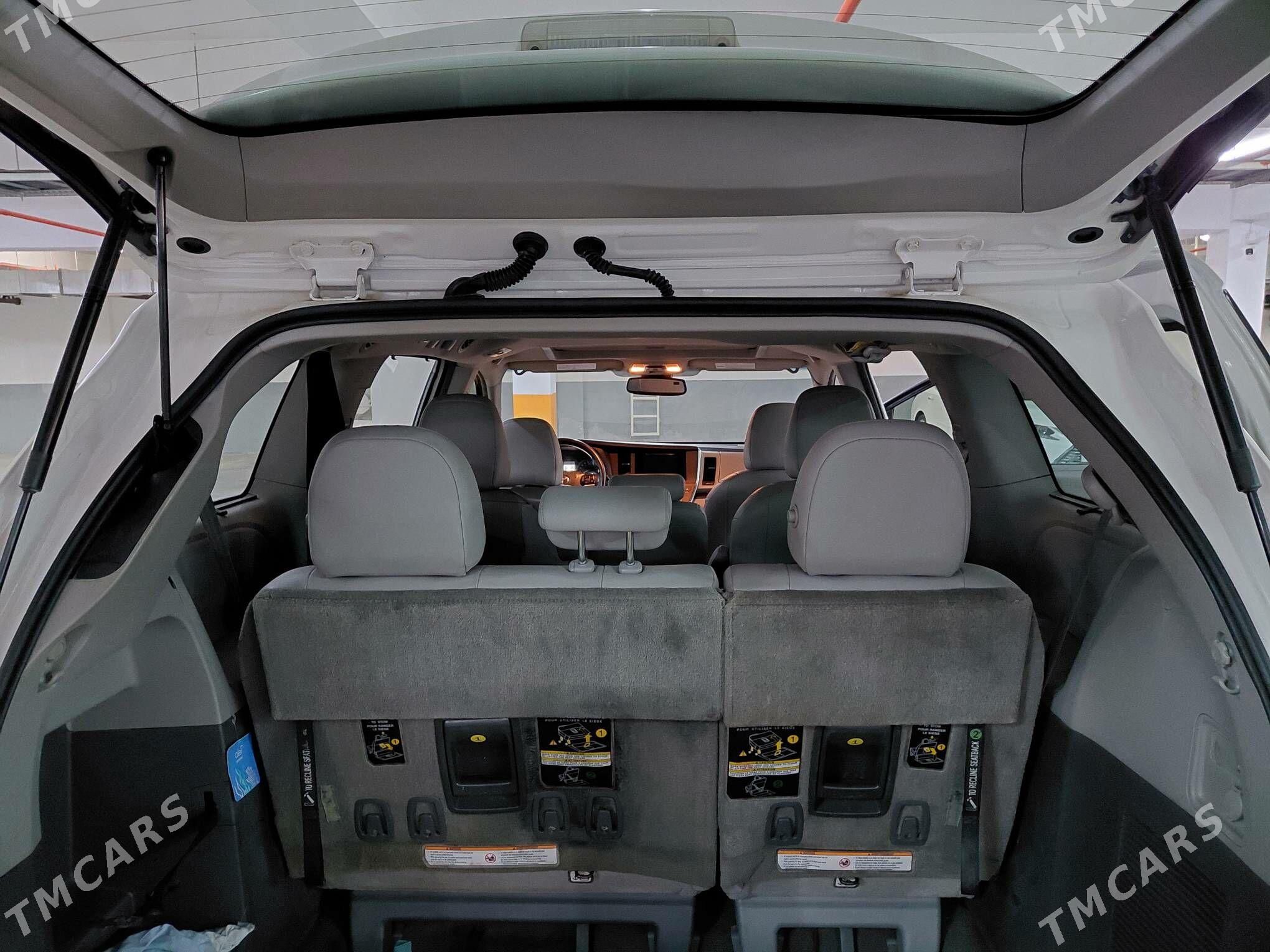 Toyota Sienna 2019 - 470 000 TMT - Нефтегаз (ул. Андалиб-Юбилейная) - img 9