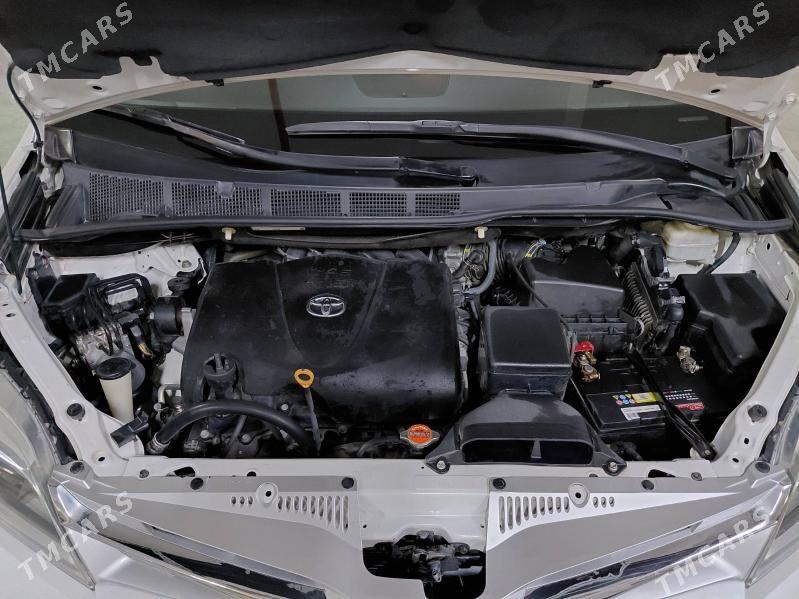 Toyota Sienna 2019 - 470 000 TMT - Нефтегаз (ул. Андалиб-Юбилейная) - img 8