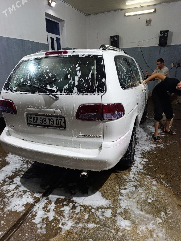 Toyota Sienna 2000 - 160 000 TMT - Гороглы (Тагта) - img 5