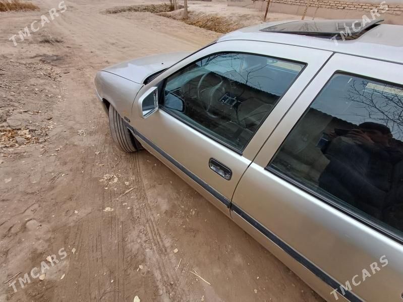 Opel Vectra 1991 - 40 000 TMT - Gubadag - img 3