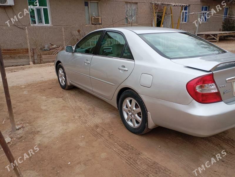 Toyota Camry 2004 - 175 000 TMT - етр. Туркменбаши - img 2