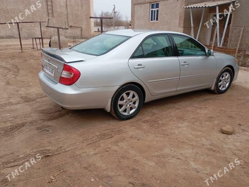 Toyota Camry 2004 - 175 000 TMT - етр. Туркменбаши - img 3