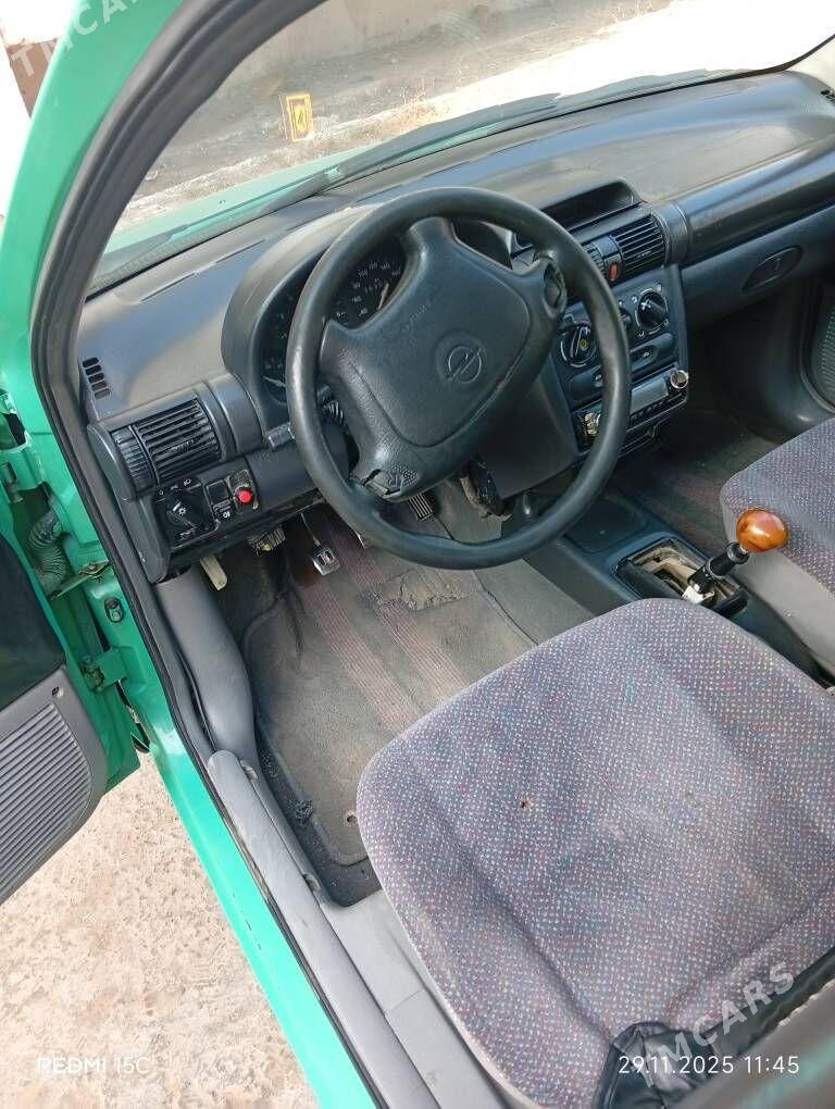 Opel Vita 1996 - 28 000 TMT - Çärjew - img 4
