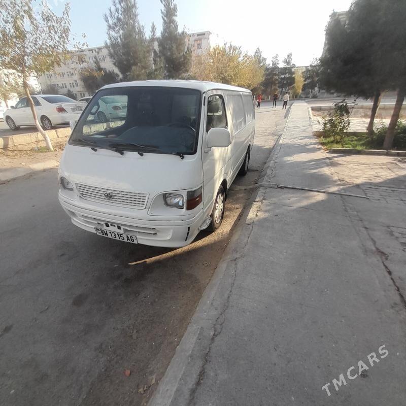 Toyota Hiace 2003 - 120 000 TMT - Büzmeýin - img 6