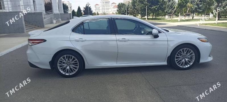 Toyota Camry 2018 - 325 000 TMT - Ашхабад - img 3