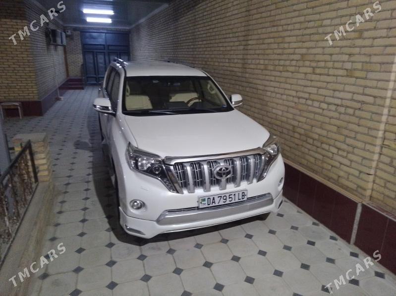Toyota Land Cruiser Prado 2014 - 620 000 TMT - Керки - img 1