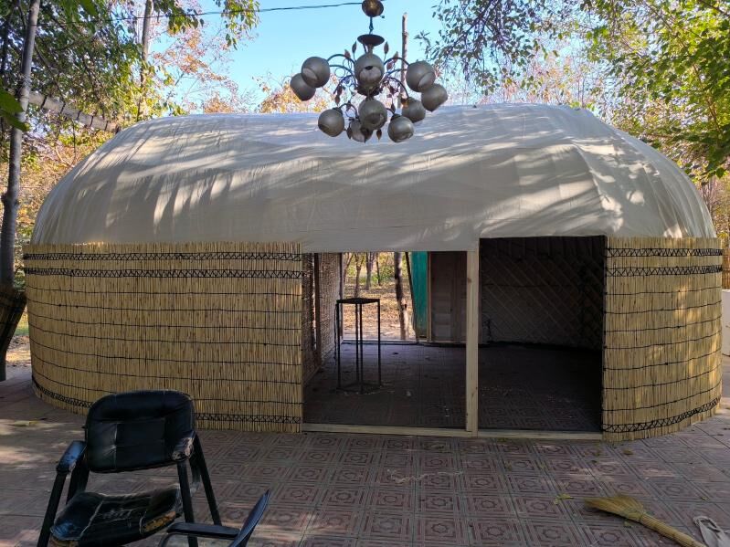 Gara oy demir oy ak oy gamys - Чарджоу - img 1