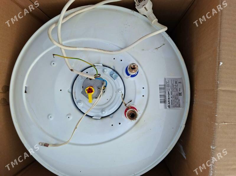 Ariston - 6 мкр - img 2