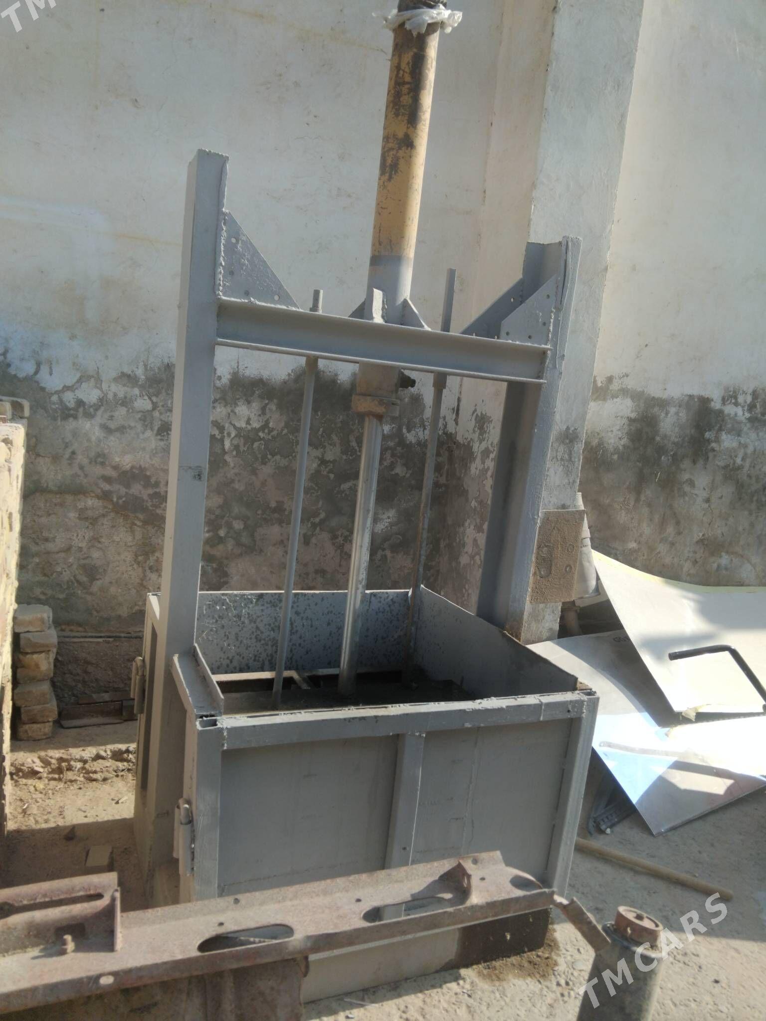 Pires  stanok - Mary - img 3