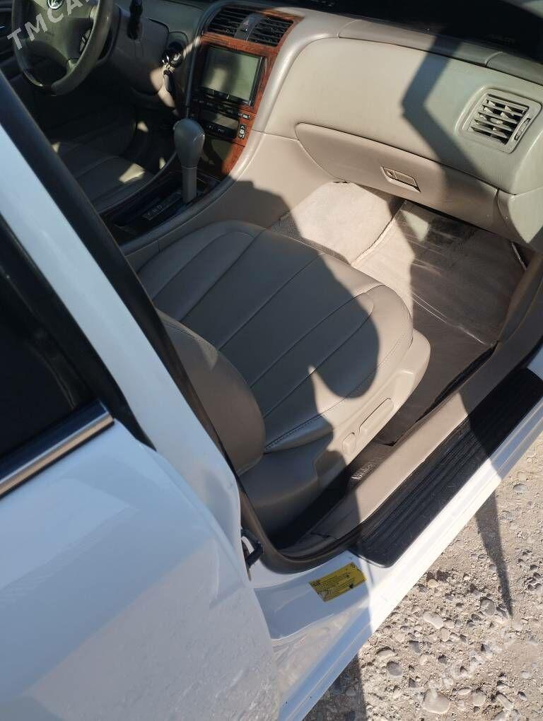 Toyota Avalon 2001 - 170 000 TMT - Гумдаг - img 3