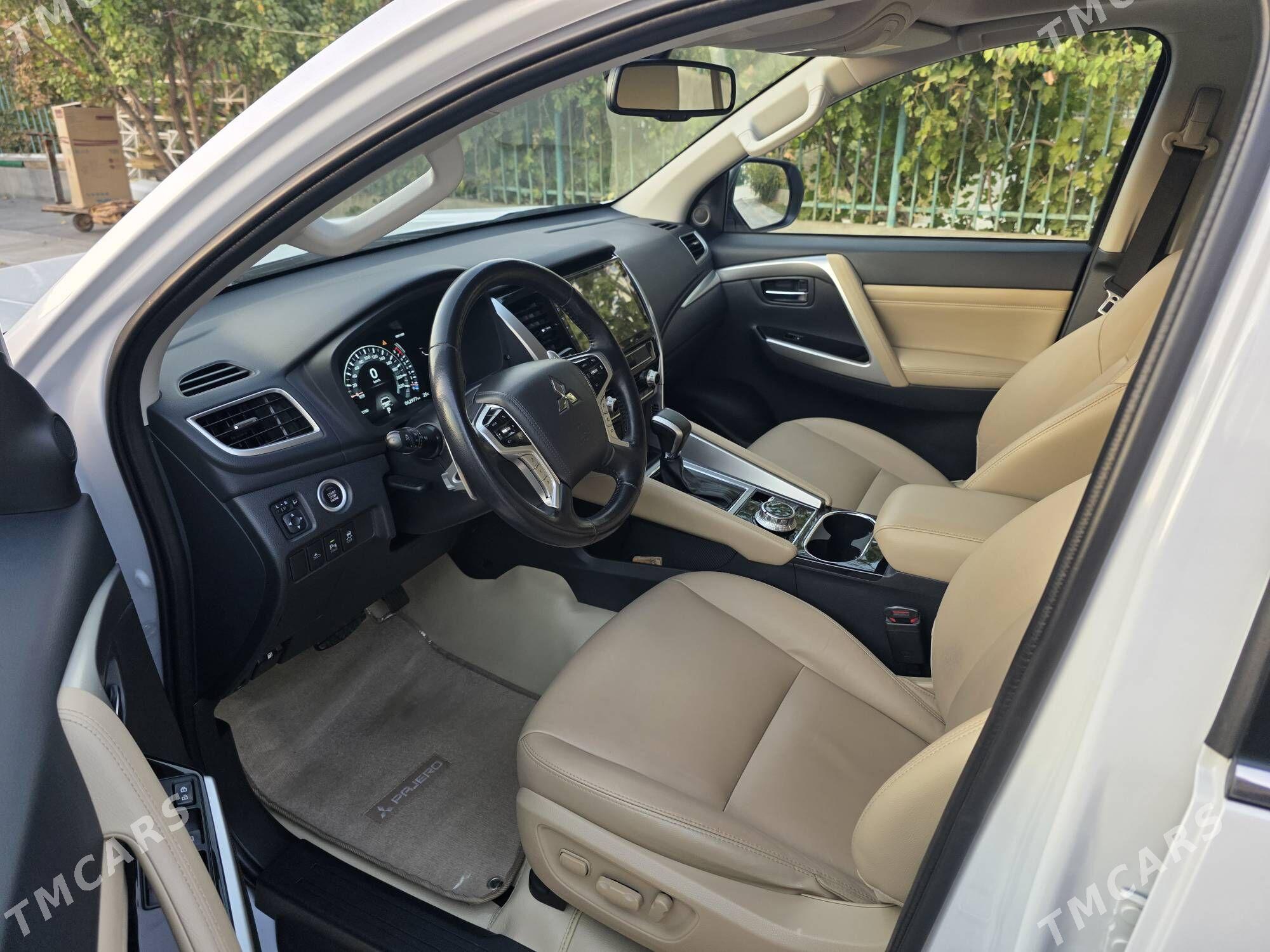 Mitsubishi Pajero 2020 - 435 000 TMT - Aşgabat - img 8