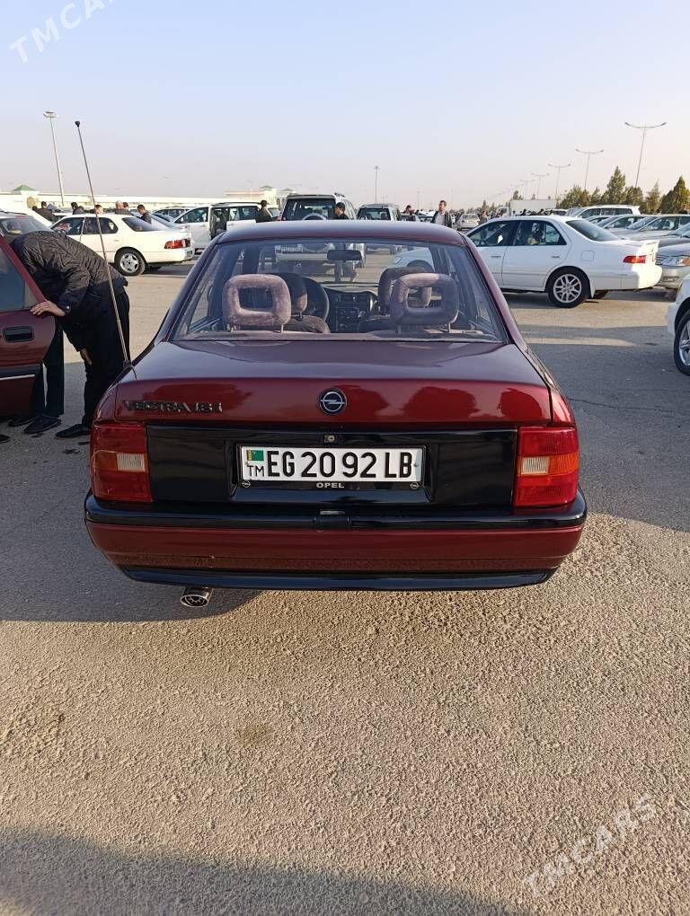 Opel Vectra 1992 - 48 000 TMT - Сакар - img 4