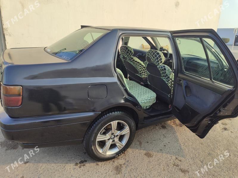 Volkswagen Jetta III 1993 - 50 000 TMT - Туркменабат - img 6