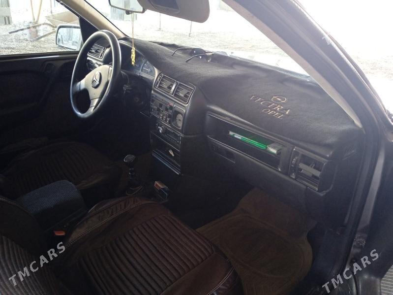 Opel Vectra 1991 - 30 000 TMT - Мургап - img 8