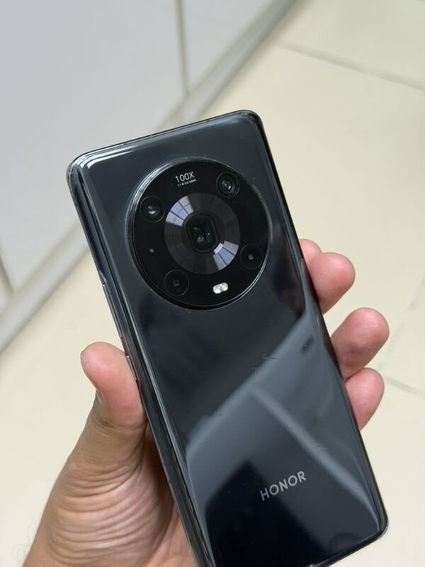 Honor Magic 4 Pro 12/256 - Багир - img 1