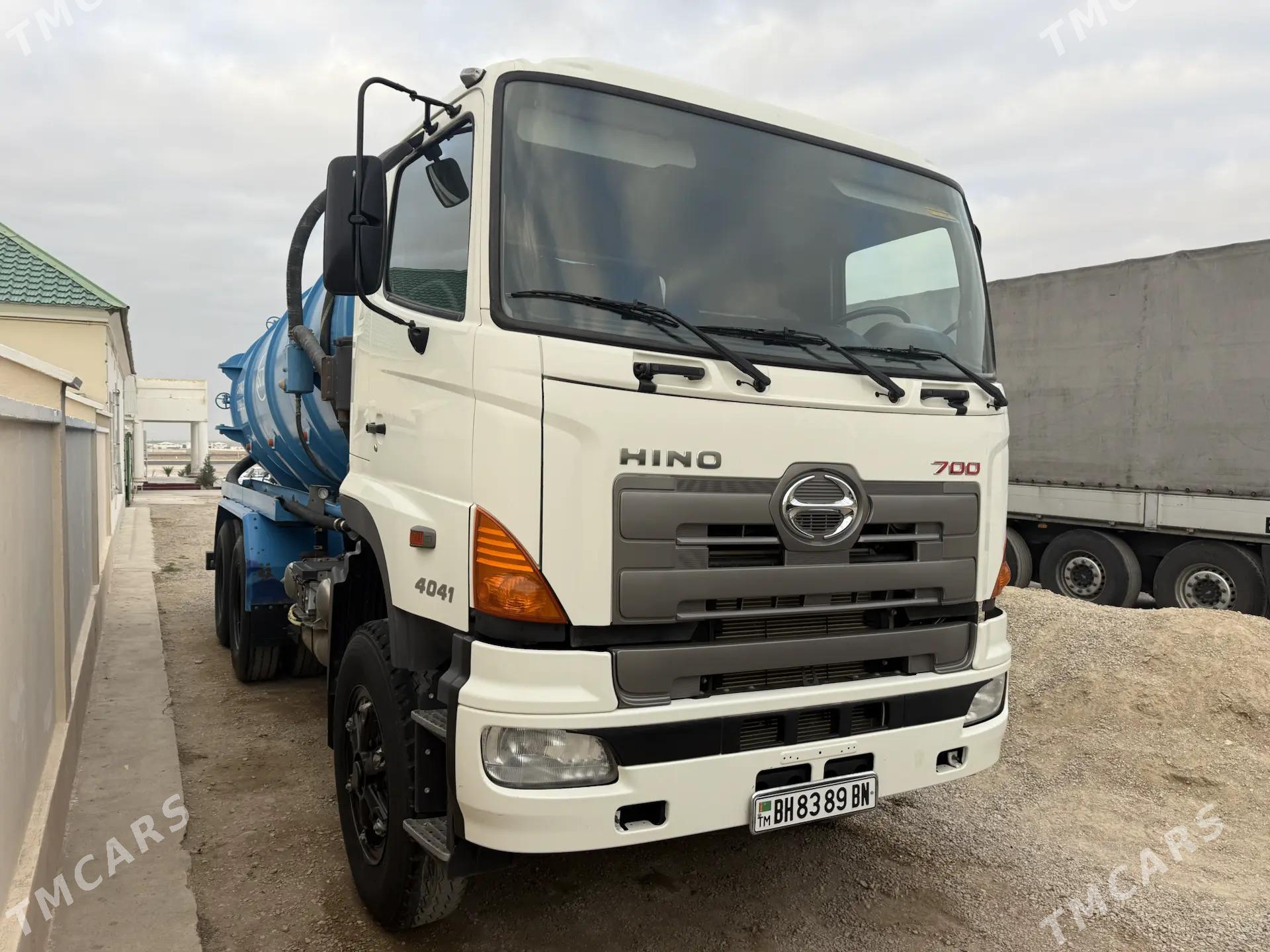 Toyota Hino 2012 - 600 000 TMT - Балканабат - img 5