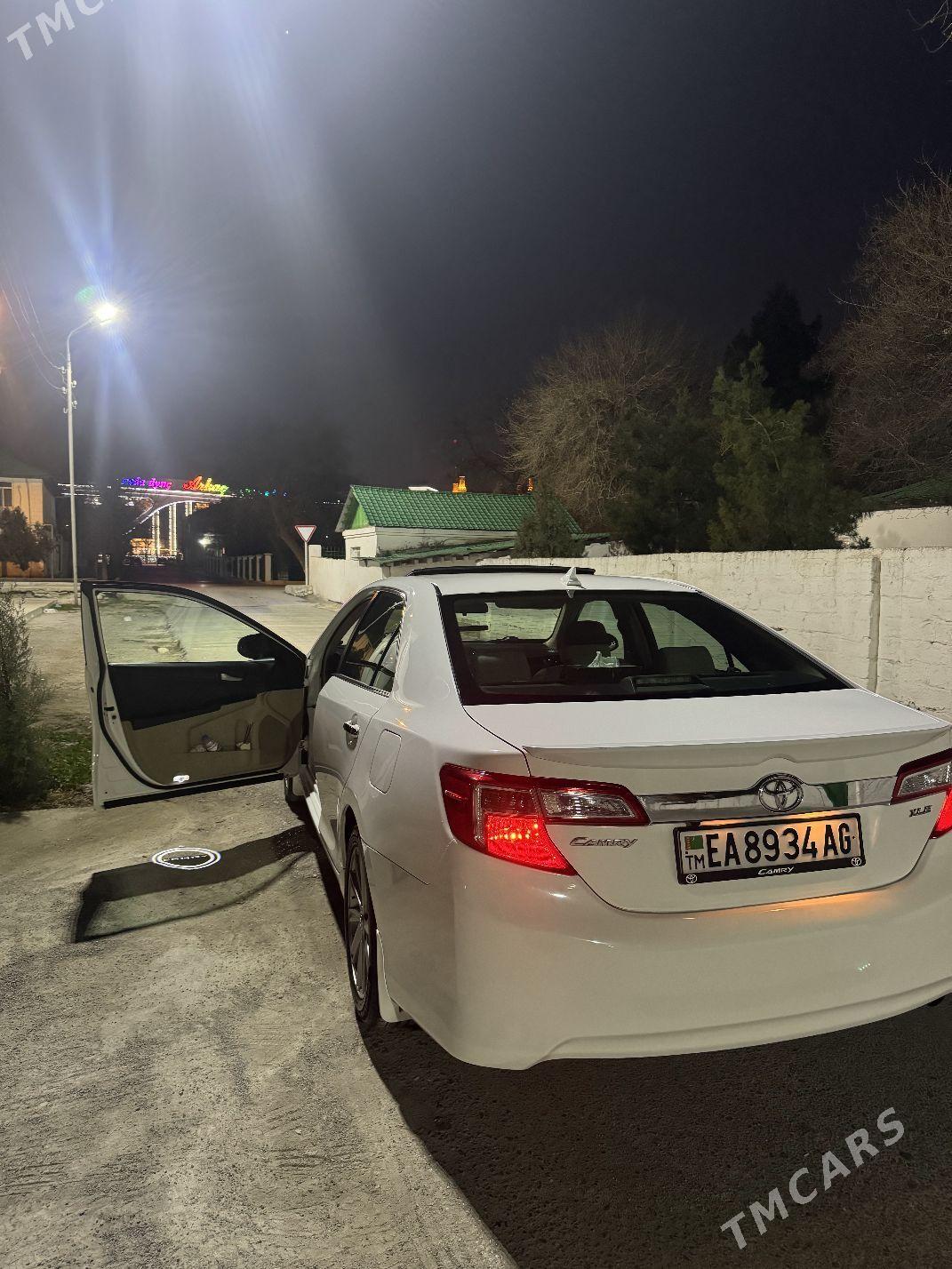 Toyota Camry 2012 - 220 000 TMT - 1 мкр - img 3