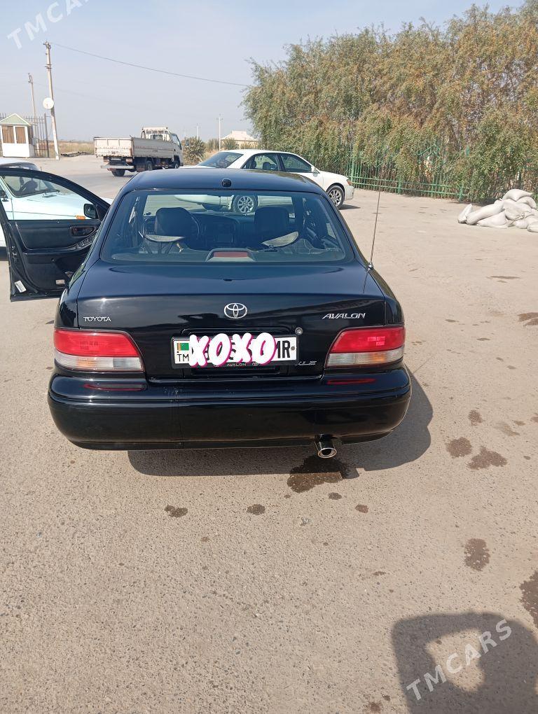 Toyota Avalon 1996 - 140 000 TMT - Мургап - img 3