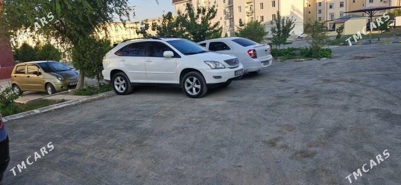 Lexus RX 330 2004 - 230 000 TMT - Дашогуз - img 8