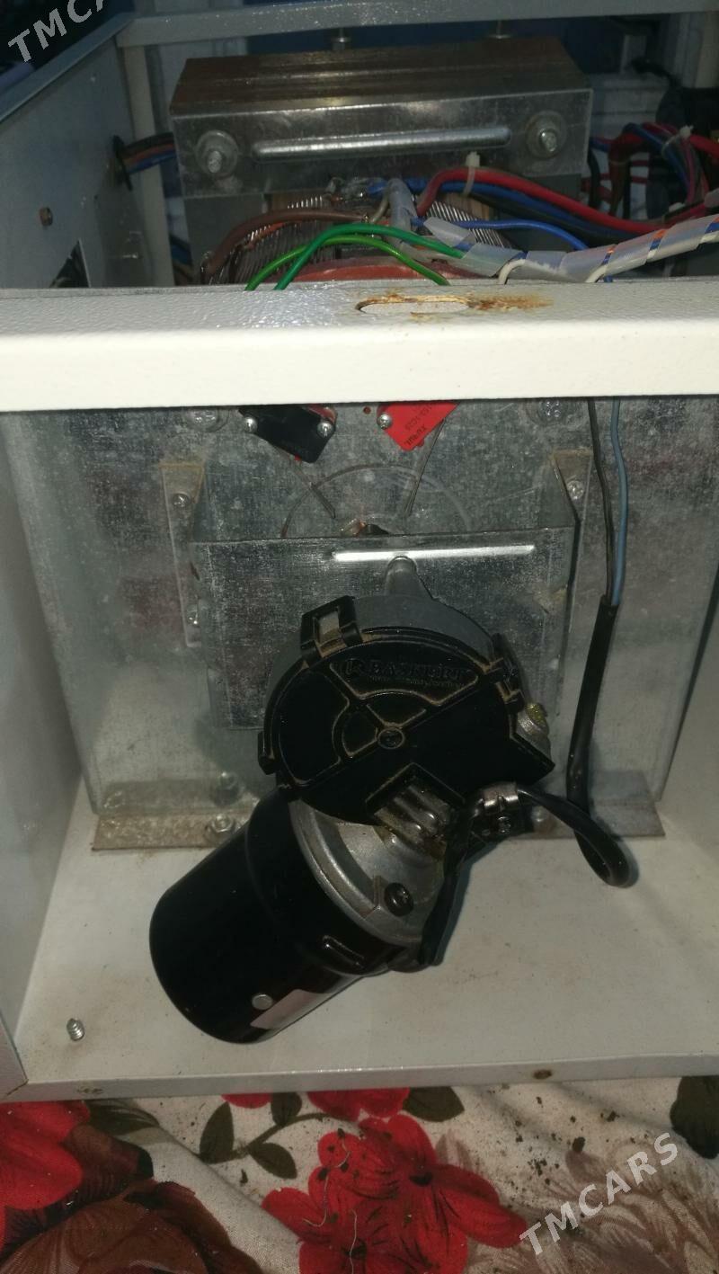 Stabilizator 10KV Tok köpelt - Mary - img 4