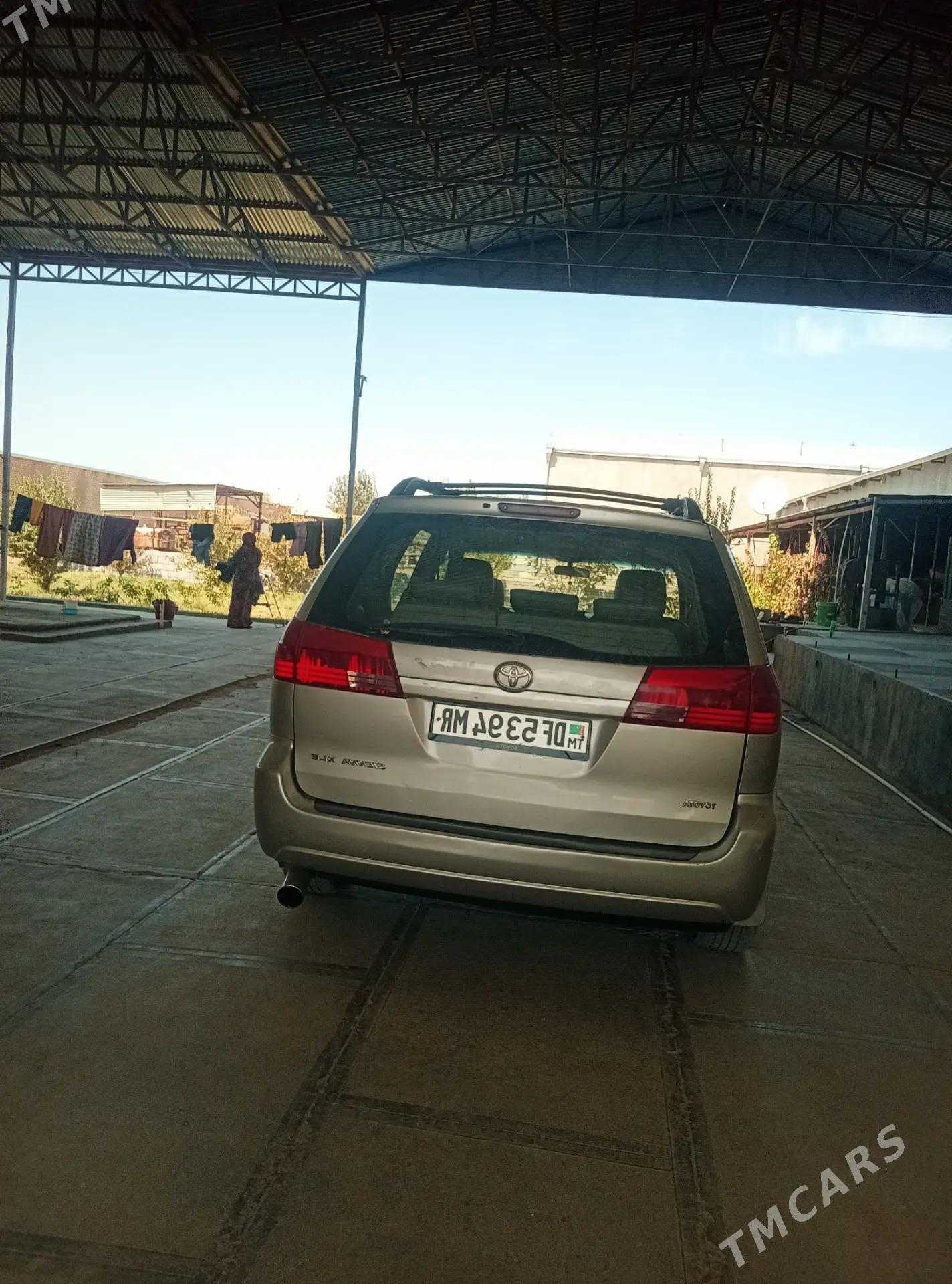 Toyota Sienna 2005 - 220 000 TMT - Мургап - img 4