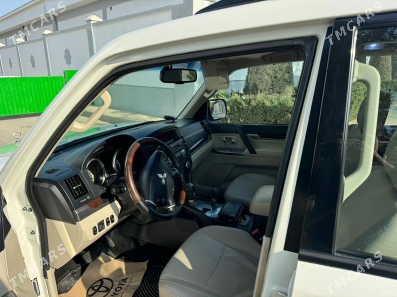 Mitsubishi Pajero 2014 - 285 000 TMT - 30 мкр - img 7
