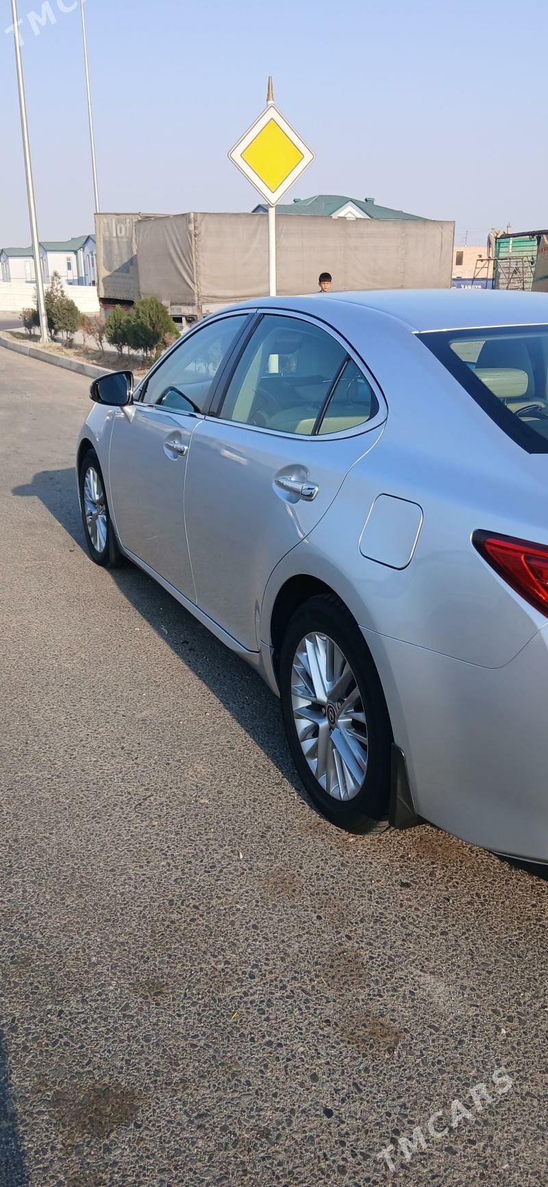 Lexus ES 350 2013 - 320 000 TMT - Mary - img 4