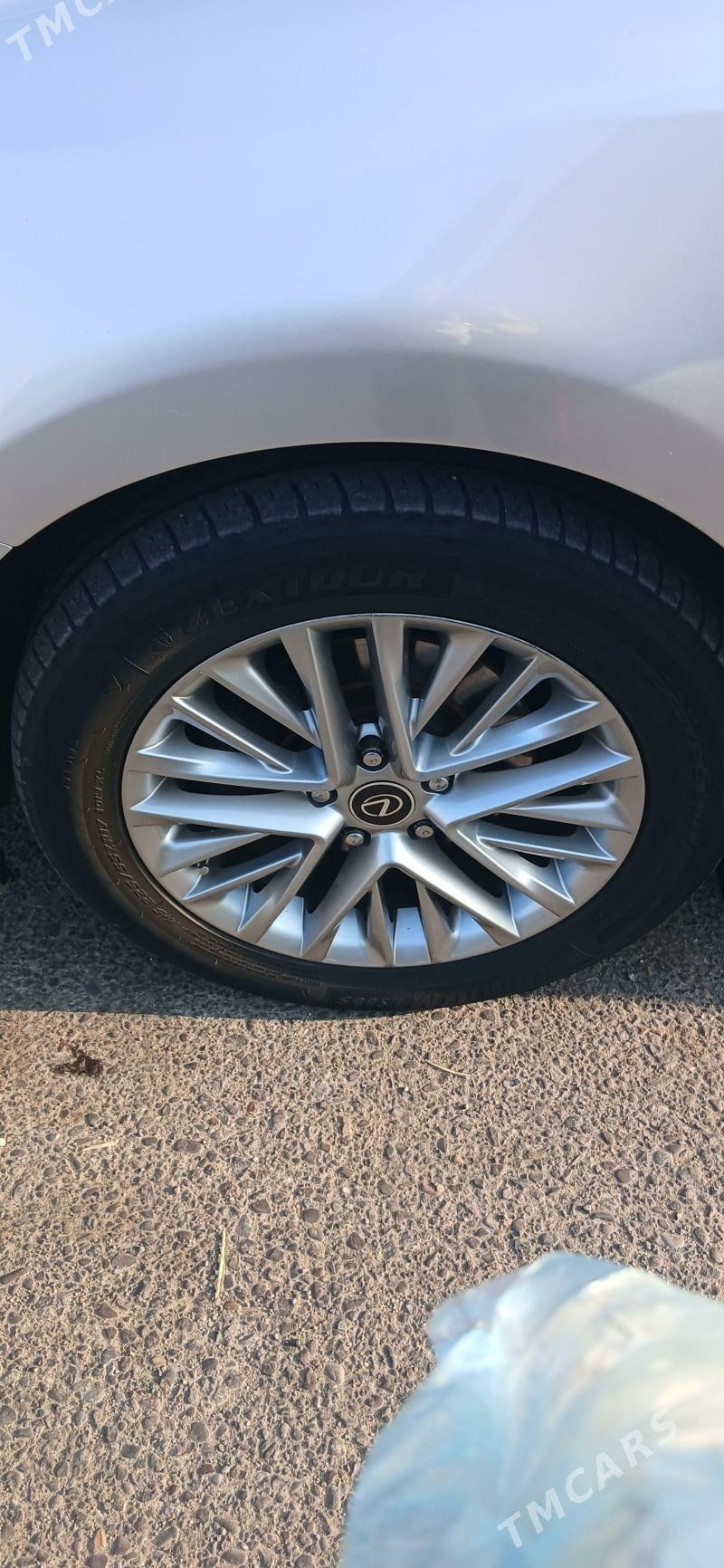 Lexus ES 350 2013 - 320 000 TMT - Mary - img 5