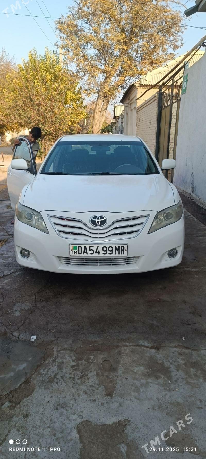 Toyota Camry 2010 - 170 000 TMT - Байрамали - img 3
