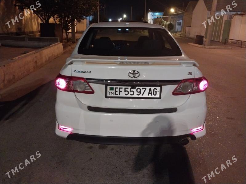 Toyota Corolla 2011 - 180 000 TMT - Aşgabat - img 4