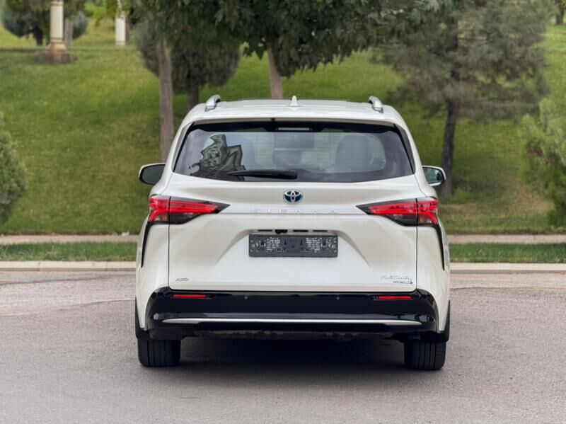 Toyota Sienna 2022 - 705 000 TMT - Ашхабад - img 5